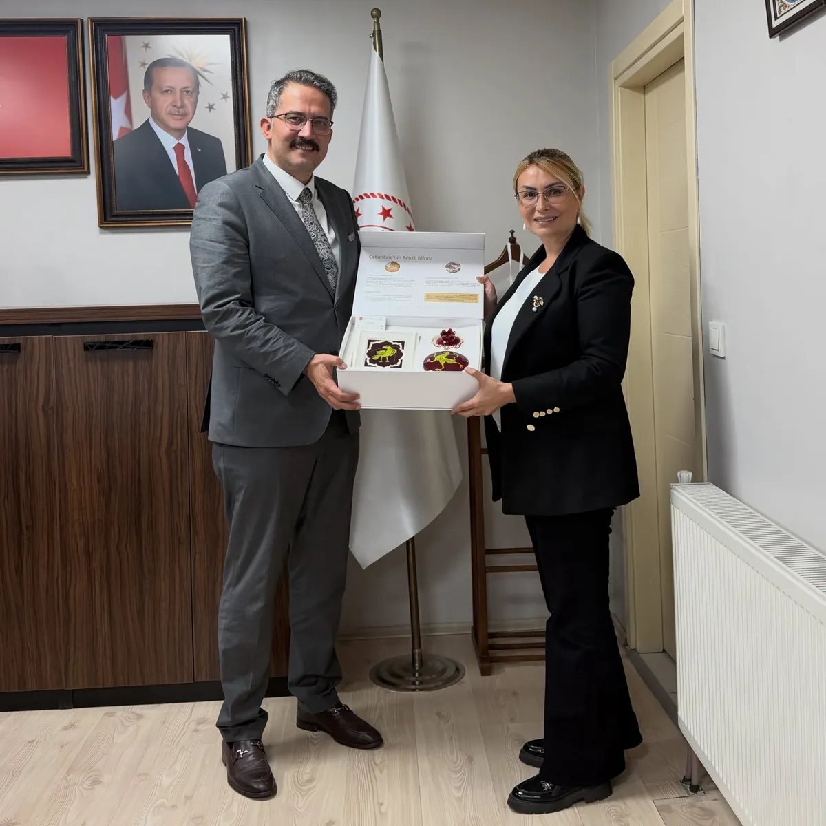 Altınova Belediye Başkanı Yasemin Fazlaca, Aile ve Sosyal Hizmetler İl Müdürlüğü'nü ziyaret ederek kurumlar arası ortak çalışmalar ve iş birliği adımlarını değerlendirdi. - Fotoğraf 1