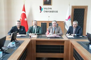 Rektörlük binasında düzenlenen törende, akademi ile üretim sektörünü buluşturan Üniversite-Sanayi İş Birliği Protokolü 7 sanayi kuruluşunun katılımıyla imza altına alındı. - Küçük görsel 8