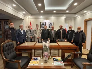Yalova İl Müftüsü Naci Çakmakçı'yı makamında ziyaret eden din görevlileri, iş insanları, vakıf ve dernek temsilcileri ile vatandaşlar yeni görevi dolayısıyla hayırlı olsun dileklerini sundu. - Küçük görsel 4