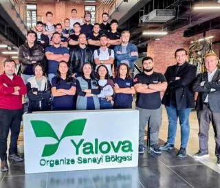TEKNOFEST 2026'da başarı elde eden Yalova Üniversitesi Mühendislik Fakültesi öğrencileri, Yalova OSB koordinasyonunda Milli Teknoloji Atölyesi'nde ağırlandı. - Küçük görsel 2