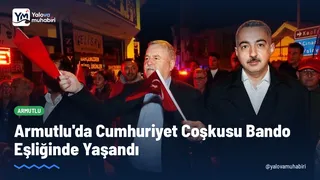 Armutlu'da 29 Ekim kutlamaları kapsamında bir araya gelen ilçe protokolü ve vatandaşlar, Cumhuriyetin 103. yıl dönümünü düzenlenen yürüyüşle kutladı. - Küçük görsel 1