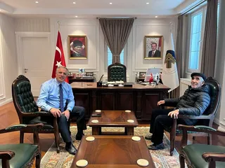 Termal sakinlerinden Talip Yıldız, Belediye Başkanı H. Sinan Acar'ı makamında ziyaret etti; belediye Yıldız'a teşekkür etti. - Küçük görsel 2