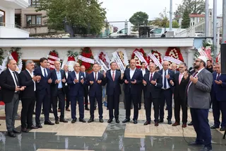 Enerji ve Tabii Kaynaklar Bakan Yardımcısı Abdullah Tancan, Yalova Vali Yardımcısı Osman Sarı ve beraberindekiler, Termal'de hizmet vermeye başlayan Pinhan Otel'in açılışına katıldı. - Küçük görsel 3
