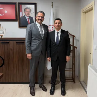 Yalova İl Göç İdaresi Müdürü Mehmet Servet Yelken, Aile ve Sosyal Hizmetler İl Müdürü Seçkin Bilici'yi ziyaret etti; görüşmede İyilikVar Platformu kapsamındaki çalışmalar ele alındı. - Küçük görsel 2