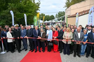 Yalova'nın Subaşı beldesinde bu yıl 12'ncisi düzenlenen Kivi Festivali, il protokolü, üreticiler ve vatandaşların katıldığı açılış programıyla kapılarını açtı. - Küçük görsel 11