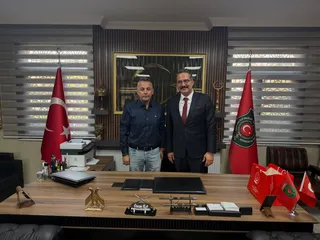 Göreve başlayan İl Müdürü Seçkin Bilici, kentte faaliyet gösteren şehit ve gazi derneklerinin başkanları, yöneticileri ve üyeleriyle bir araya gelerek taleplerini dinledi. - Küçük görsel 3