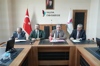 Rektörlük binasında düzenlenen törende, akademi ile üretim sektörünü buluşturan Üniversite-Sanayi İş Birliği Protokolü 7 sanayi kuruluşunun katılımıyla imza altına alındı. - Küçük görsel 6