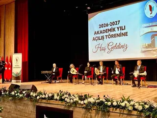 Yalova Üniversitesi'nde düzenlenen 2026-2027 Akademik Yılı Açılış Töreni'ne katılan ilçe belediyesi, yeni dönemin akademisyenlere ve öğrencilere hayırlı olmasını temenni etti. - Küçük görsel 2