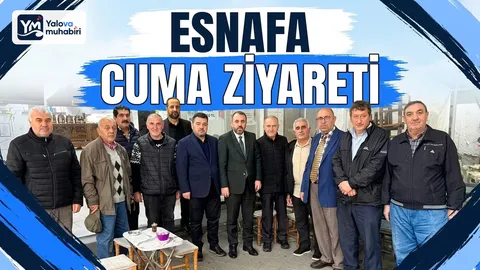 Yalova'da cuma günleri sürdürülen esnaf buluşmaları bu hafta Merkez Camii çevresinde gerçekleşti; din görevlileriyle birlikte dükkanları gezen heyet hayırlı kazançlar dileyerek Diyanet yayınları hediye etti.