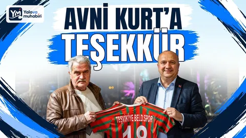 Teşvikiye Belediyespor Kulübü'nün düzenlediği dayanışma gecesine katılan Çınarcık Belediye Başkanı Avni Kurt'a, kulüp yönetimi yerel spora sunduğu destek dolayısıyla teşekkür etti.