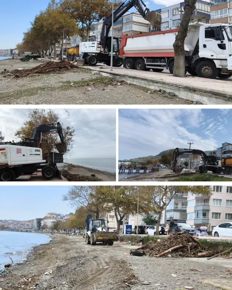 Çınarcık'ta dalgalarla kıyıya vuran yosun ve ağaç kalıntılarını temizlemek için harekete geçen belediye ekipleri, iş makineleri ve personelle Karpuzdere sahilinde sahaya çıktı. - Fotoğraf 4