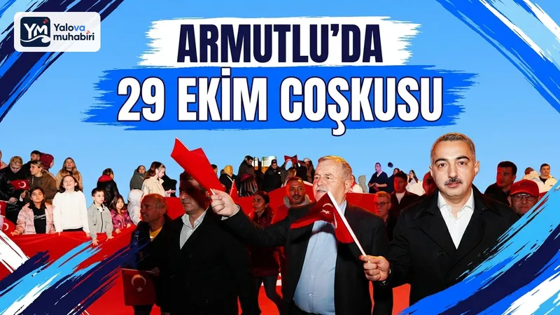 Armutlu'da 29 Ekim kutlamaları kapsamında bir araya gelen ilçe protokolü ve vatandaşlar, Cumhuriyetin 103. yıl dönümünü düzenlenen yürüyüşle kutladı.